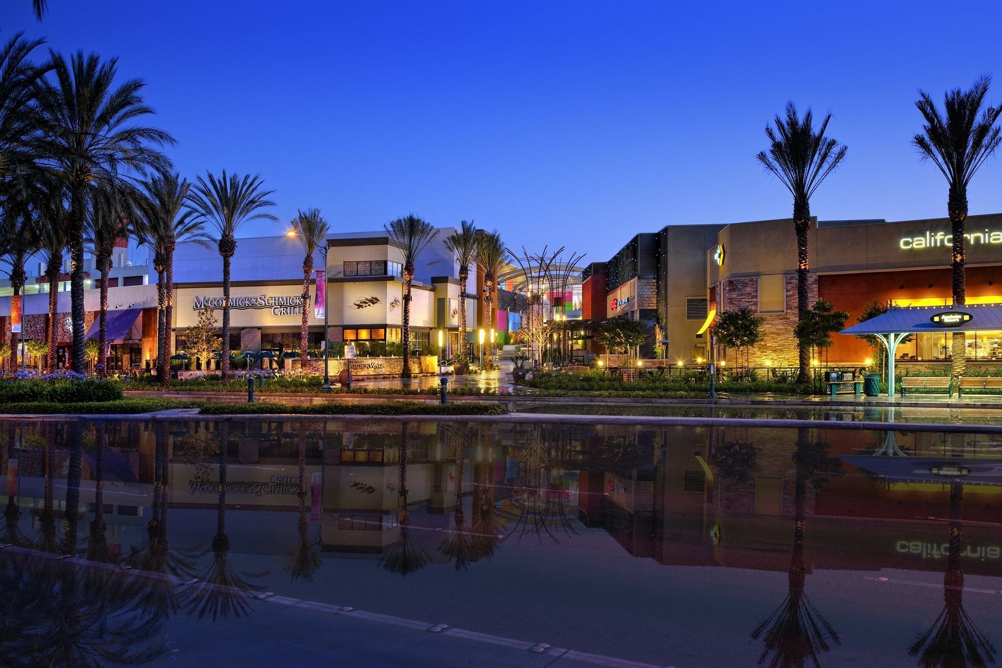Courtyard By Marriott Anaheim Resort/Convention Center Exterior foto